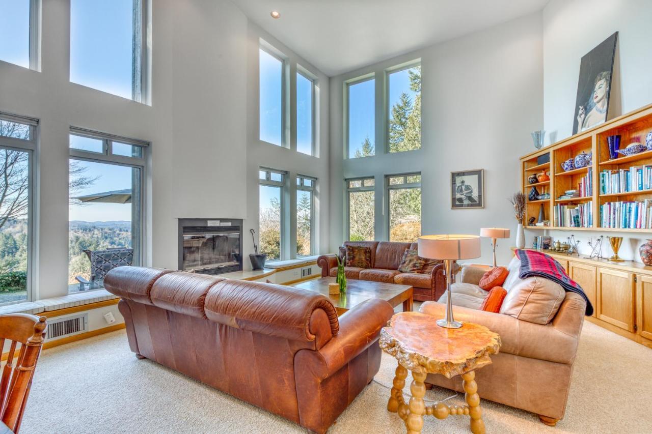 Forest Ridge Retreat Coos Bay Εξωτερικό φωτογραφία