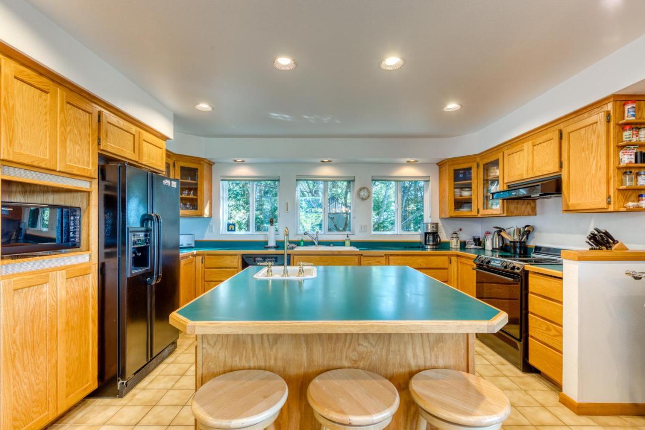 Forest Ridge Retreat Coos Bay Εξωτερικό φωτογραφία