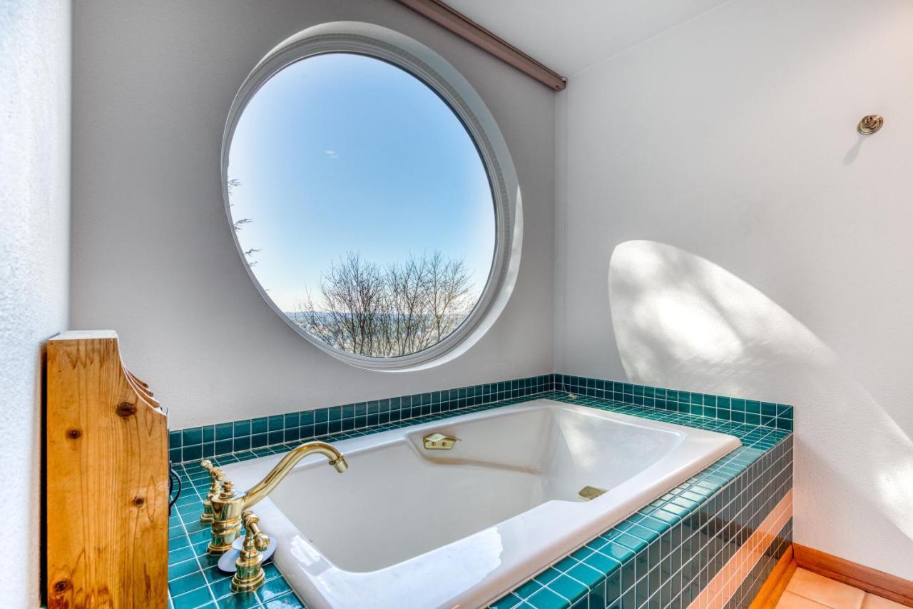 Forest Ridge Retreat Coos Bay Εξωτερικό φωτογραφία